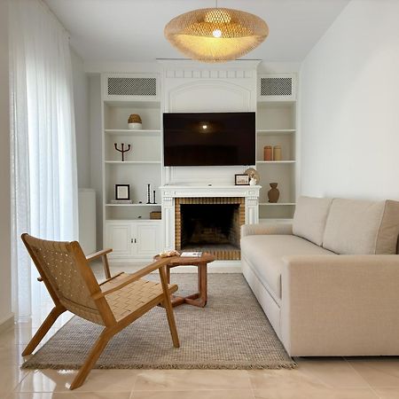 Luxury Downtown Apartment Guya เทสซาโลนิกิ ภายนอก รูปภาพ