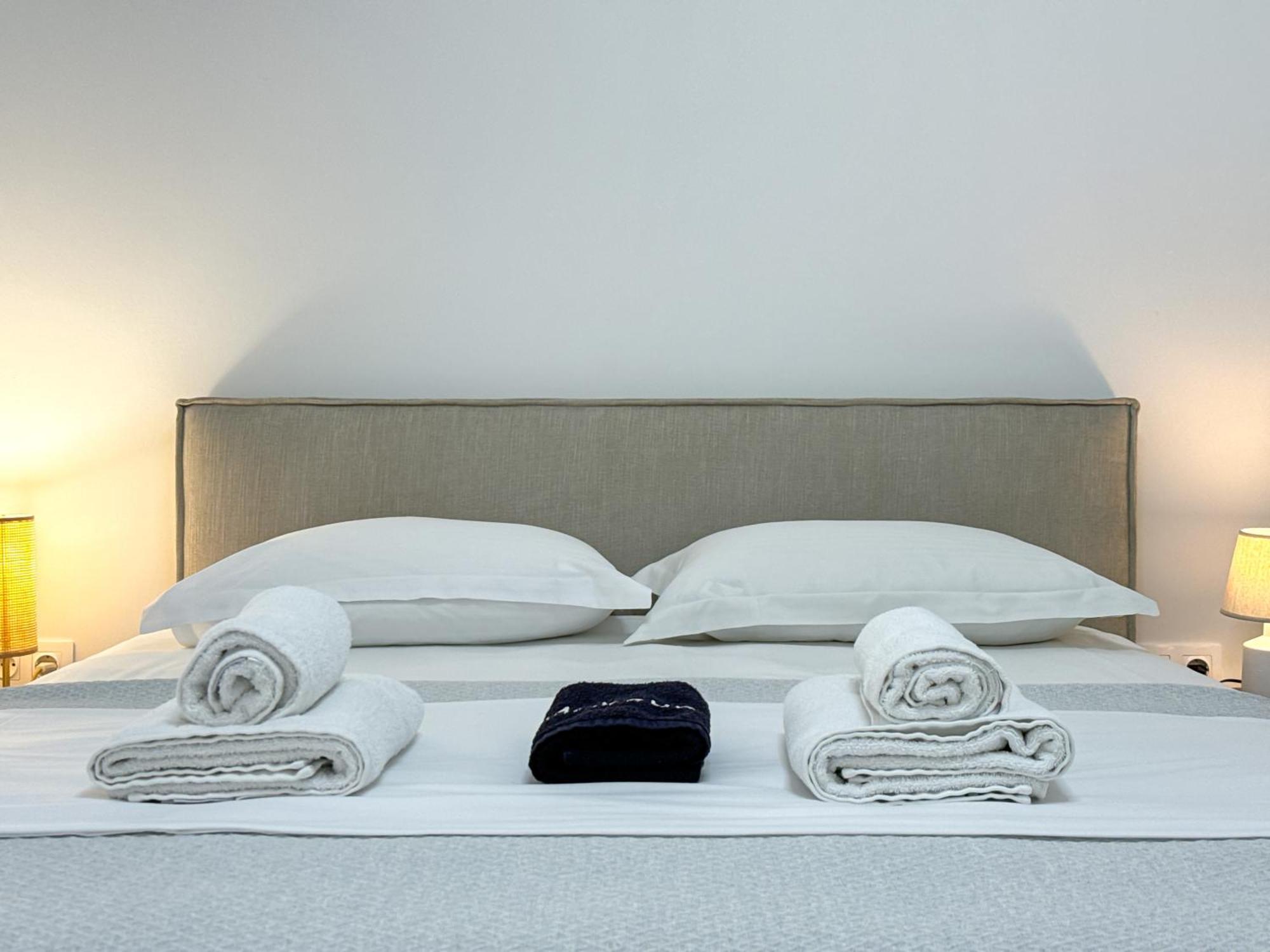 Luxury Downtown Apartment Guya เทสซาโลนิกิ ภายนอก รูปภาพ