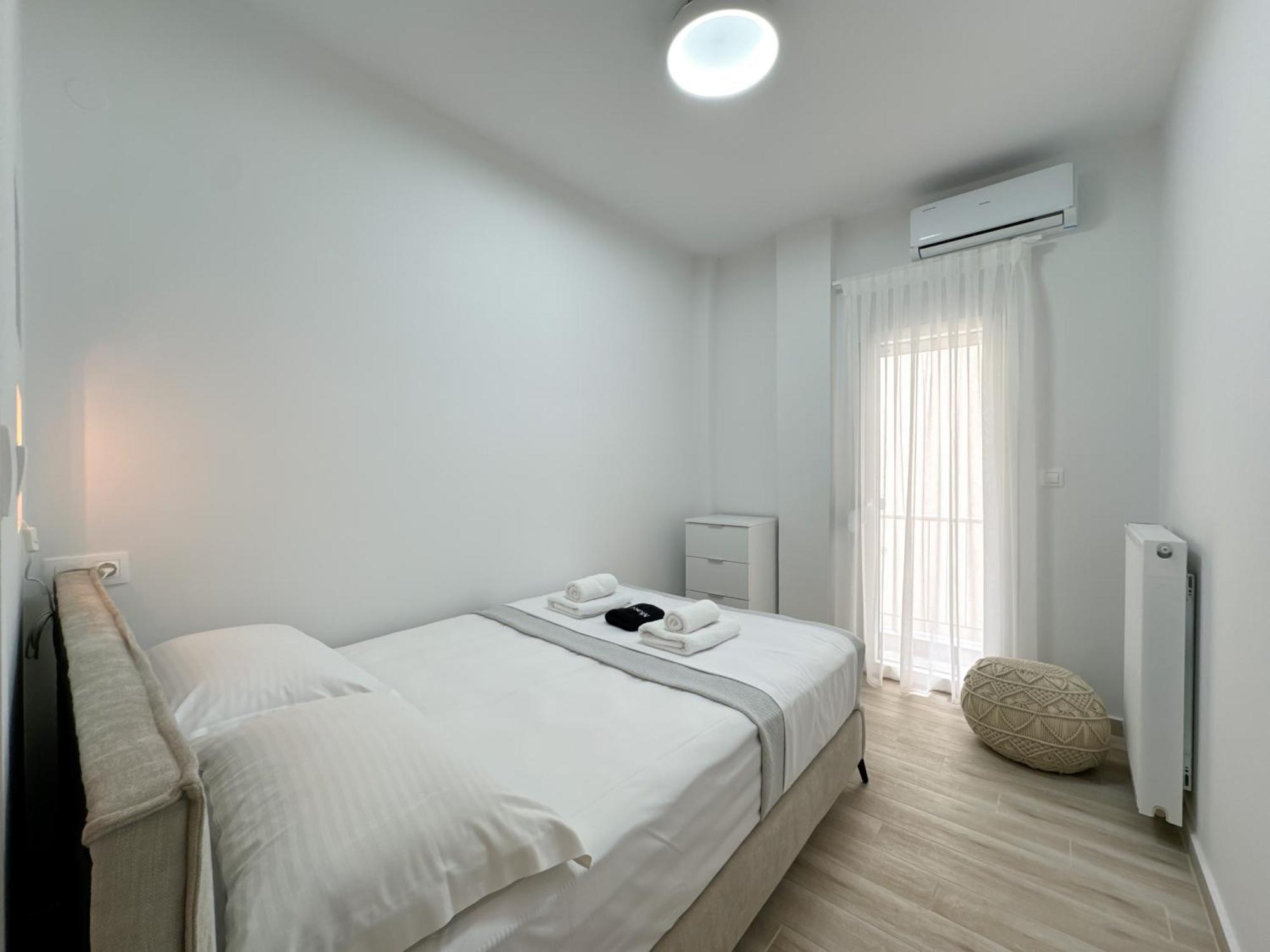 Luxury Downtown Apartment Guya เทสซาโลนิกิ ภายนอก รูปภาพ