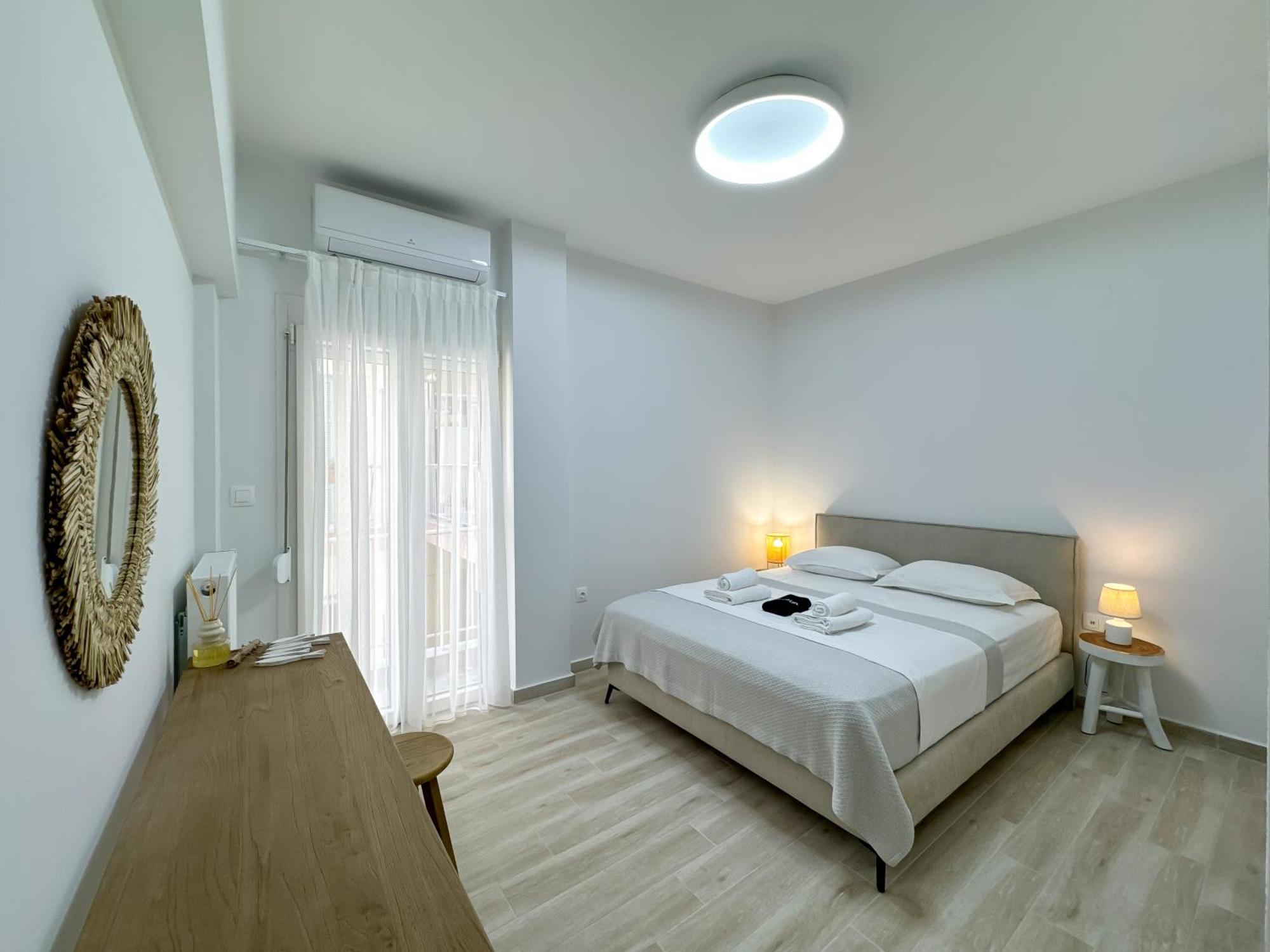 Luxury Downtown Apartment Guya เทสซาโลนิกิ ภายนอก รูปภาพ