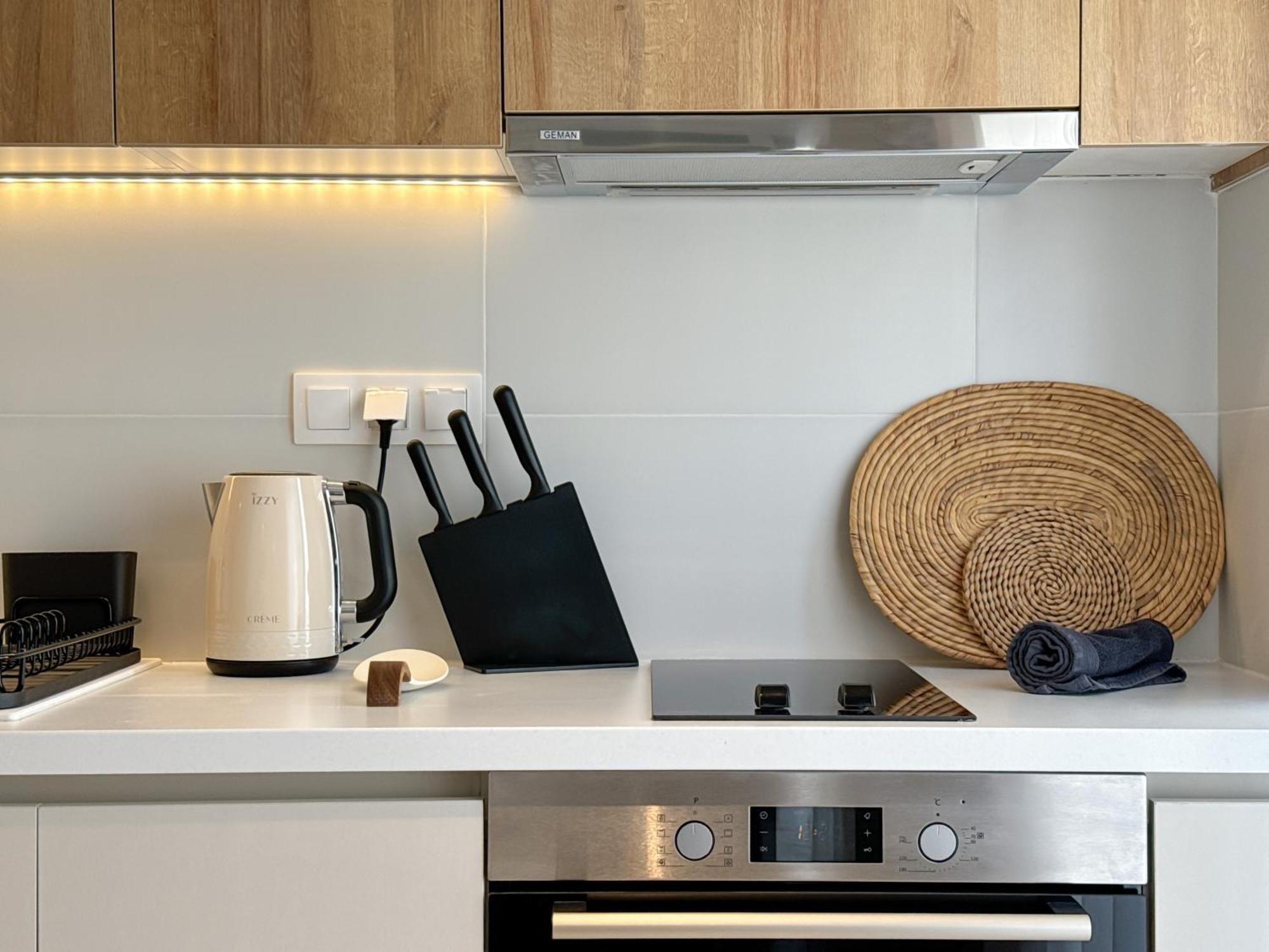 Luxury Downtown Apartment Guya เทสซาโลนิกิ ภายนอก รูปภาพ